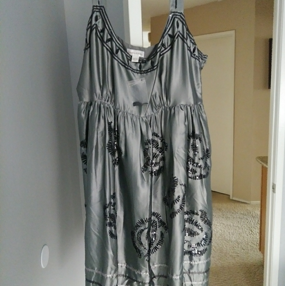 Formal short dress